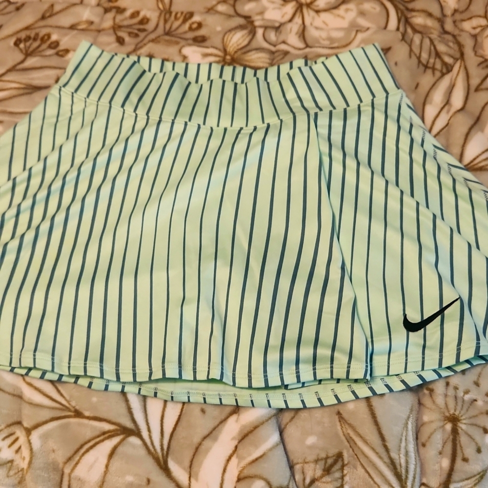 Skort